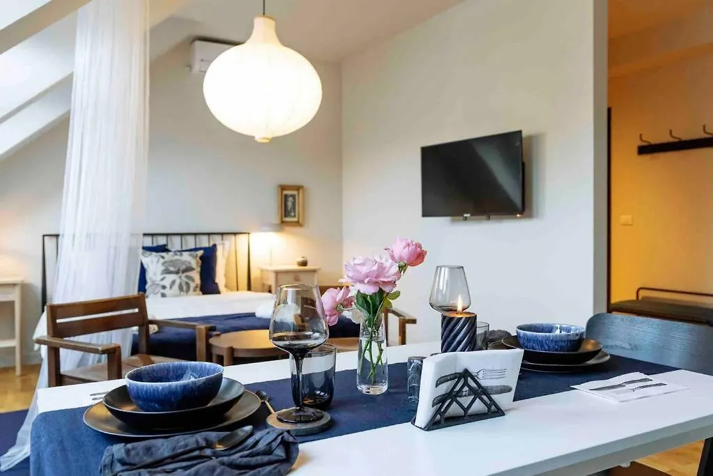 Apartment Vivando - Classy Studio E + Parking Bucharest