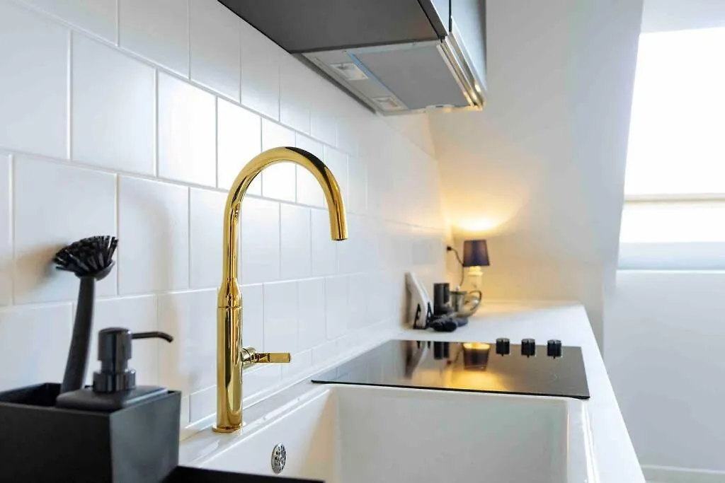 Vivando - Classy Studio E + Parking Bucharest Romania