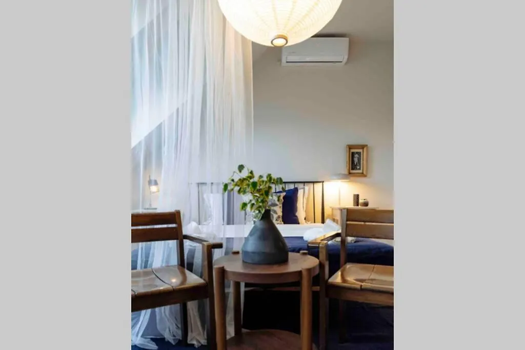 Vivando - Classy Studio E + Parking Bucharest
