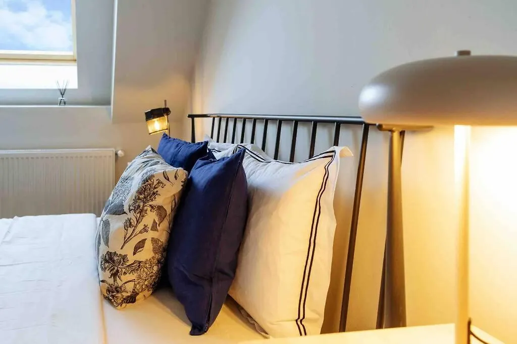 Vivando - Classy Studio E + Parking Bucharest Romania